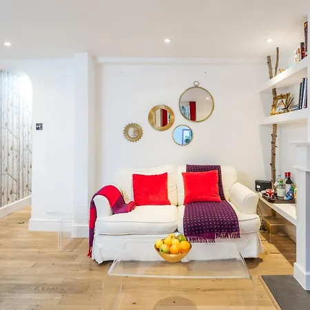 Stylish Flat With Private Yard In Shepherd Bush Londres Extérieur photo