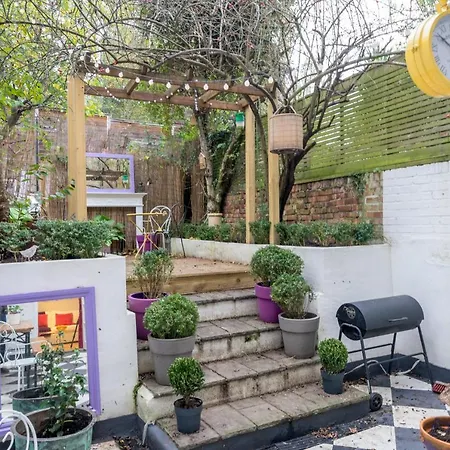 Stylish Flat With Private Yard In Shepherd Bush Londres Extérieur photo