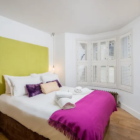 Stylish Flat With Private Yard In Shepherd Bush Londres Extérieur photo
